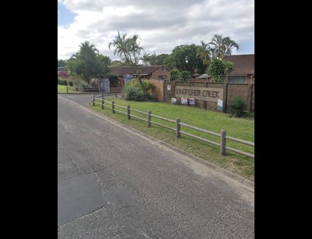 2 BEDROOM TOWNHOUSE FOR SALE IN VELD EN VLEI